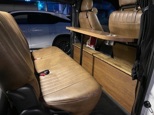 車中泊に◎ ハイエース用 自作木製テーブル(LED間接照明・折りたたみ)