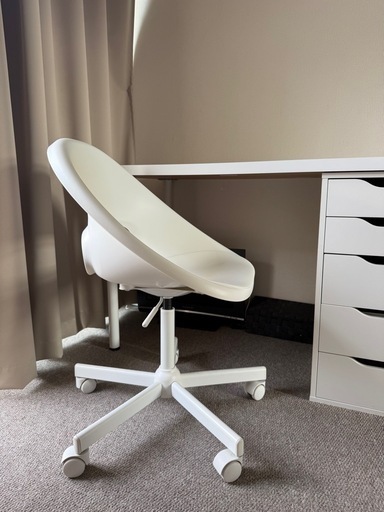 IKEA Tabel & Chair Set