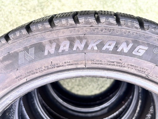 ナンカン 205/50R16 スタッドレスタイヤ 4本セット