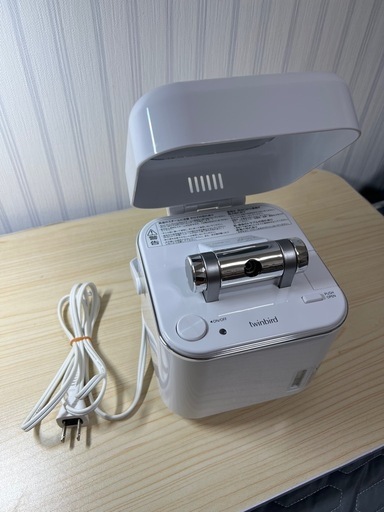TWINBIRD フェイススチーマー SH-2786 本体美顔器 (なか) 仙川の美容 