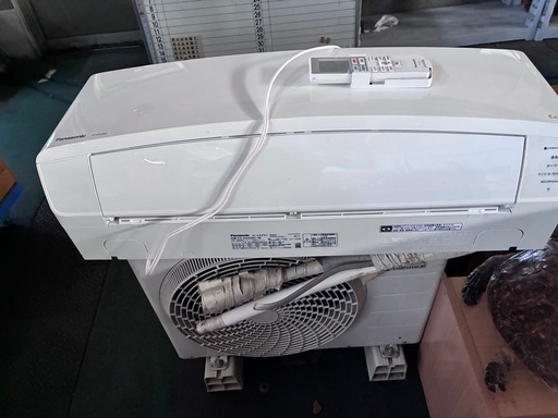Panasonic ルームエアコン 2018年製 CS-EX259C-W お掃除機能付き 