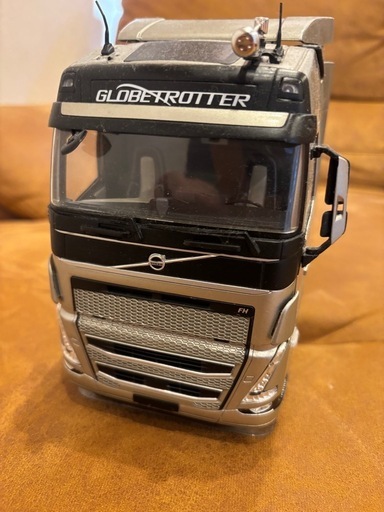 ヤフオクで決まりました！ボルボトレーラーヘッド 