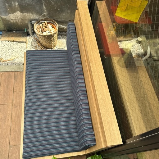 店舗用ベンチ（2人掛け）
