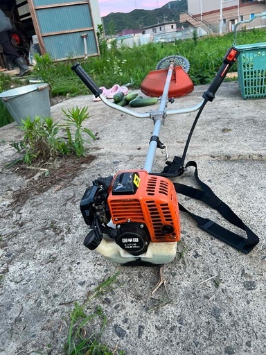 草刈機