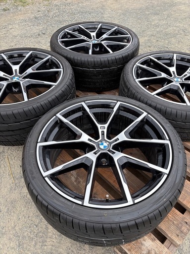  850 純正 20インチ ホイール タイヤ 4本セット走行約2000キロ BMW 850 純正 20インチ ホイール タイヤ 4本セット走行約2000キロ