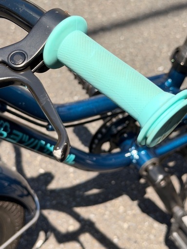 ヨツバサイクル　16インチ　自転車
