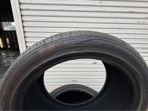車タイヤ（中古） 中古車購入時のタイヤ交換について解説！適切な交換時期とおすすめ交換 