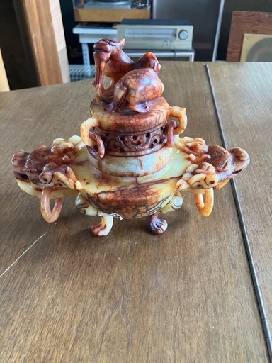 翡翠の香炉