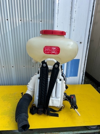 背負式動力散布機　DKJ60G-26 動作品
