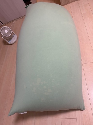Yogibo ヨギボー　ピスタチオカラー