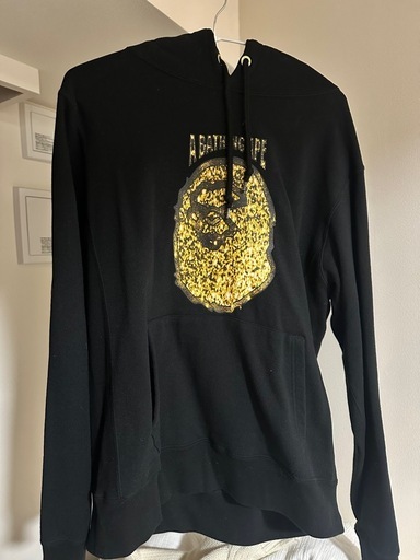 A BATHING APE ゴールドロゴ パーカー ブラック