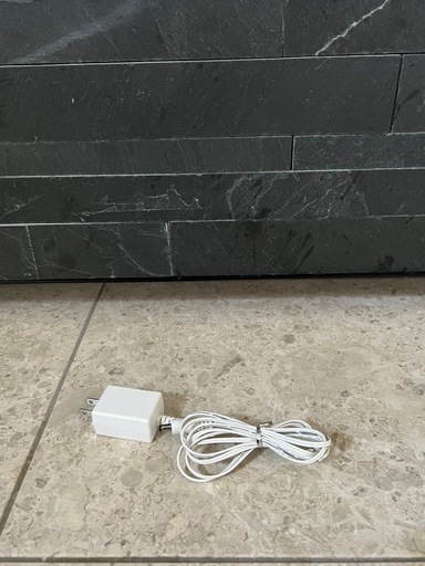 【ほぼ新品】【猫用トイレ】Toletta本体＋ACアダプター