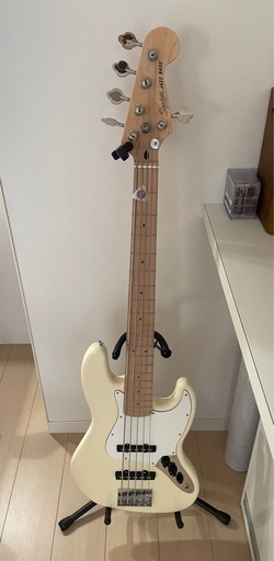 スクワイヤー　5弦　ベース　　まあまあ綺麗 Squier Squier by Fender / Classic Vibe Active 