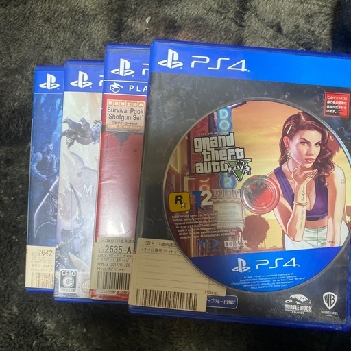 テレビ、PS4、カセット