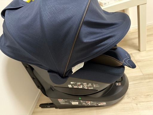 問い合わせ返信できずすみません。決まりました。チャイルドシート　