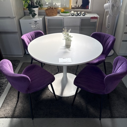 ダイニングテーブルセット　テーブルIKEA