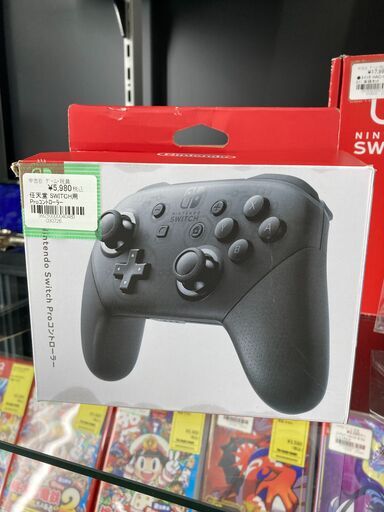 【ジャングルジャングル滋賀草津店】　ジモティ来店特価!!　任天堂　Switch用　Proコントローラー J-2607140