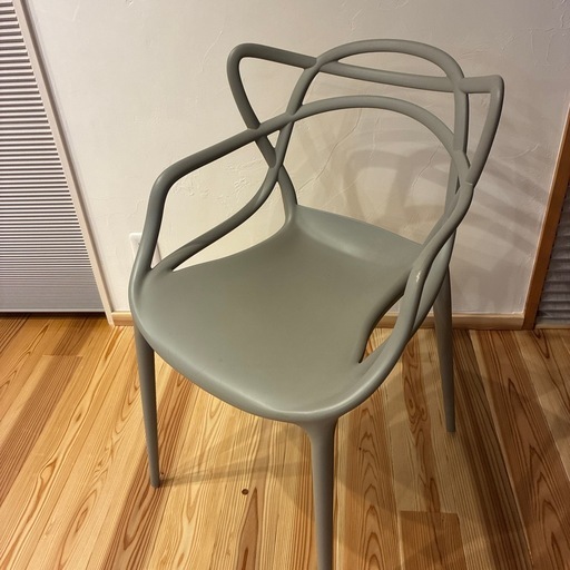 Kartell Milano チェア　グレー