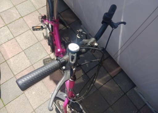 折りたたみ自転車18インチ Pluma 18インチ カーボン製折りたたみ電動アシスト自転車】—— 都市通勤 