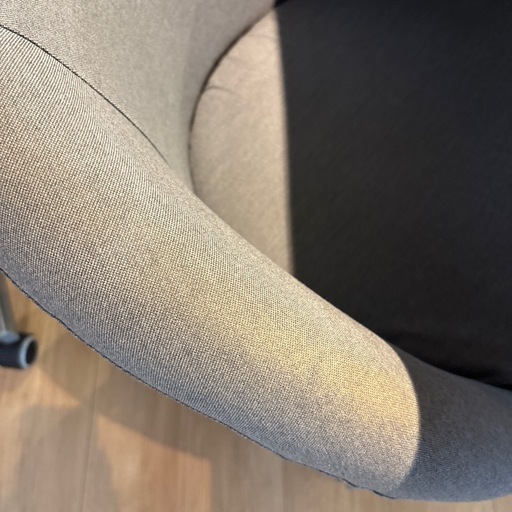 【IKEA】スクルーヴスタ　おしゃれなチェア　2脚セット