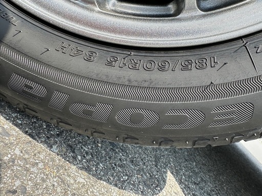 【フィット から取り外します 社外品15インチアルミホイール 185/60R15 BRIDGESTONE ECOPIA EP150 4