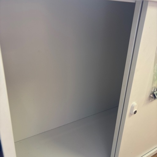 【ジャングル深井店】鍵付き書庫 収納家具 オフィス家具 堺市 深井【FU1496】