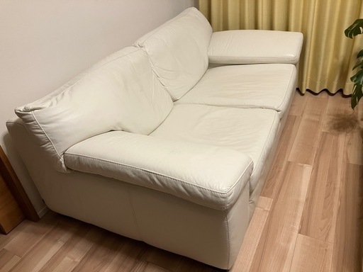 アクタス　本革3人掛けソファー
