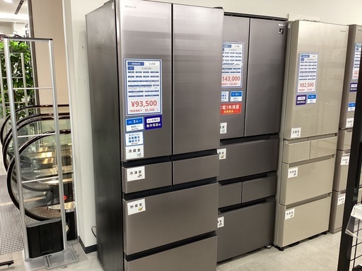 【トレファクピエリ守山店】【取りに来られる方限定】　HITACHI   6ドア冷蔵庫　2022年製