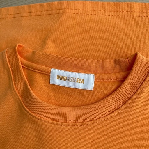 一回着用　ウィンダンシー　Tシャツ　オレンジ　半袖　S メンズ　トップス　ロゴ