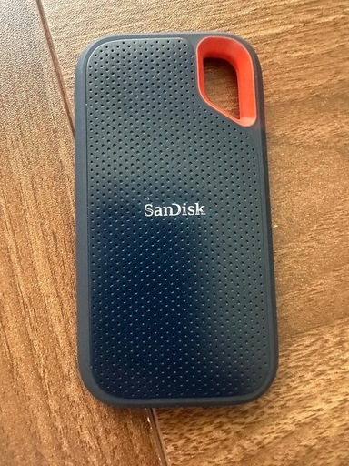 【ケーブル付】SanDisk 高速ポータブルSSD 500GB（美品）