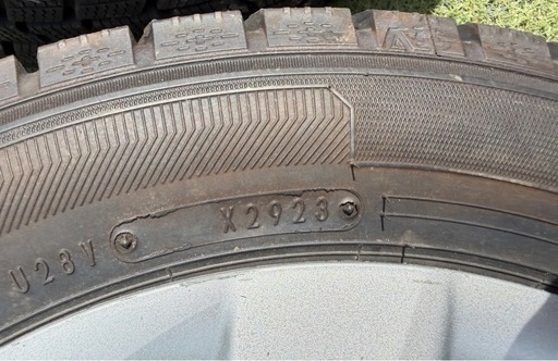 お取引中　2023年製！　8部山以上！　155 65 r14 グッドイヤー　スタッドレス　鉄ホイール　4本セット