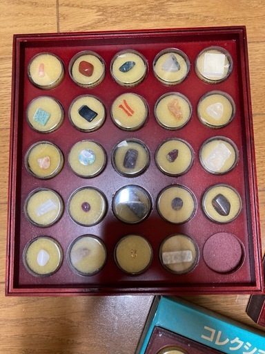 コレクションボックス　宝石 二段宝石箱】趣味のコレクションケースに最適 木製桐箱のジュエリー 