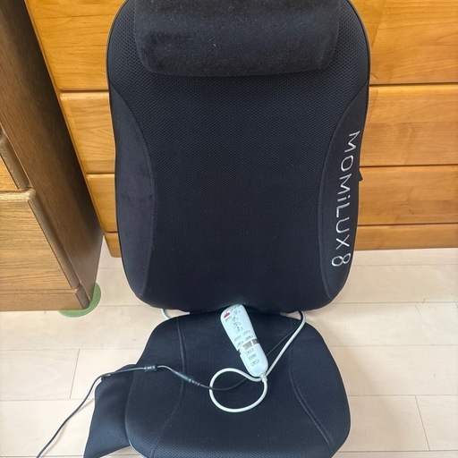 MOMILUX 8 シートマッサージャー ブラック マッサージ器 (syu) 六甲道 