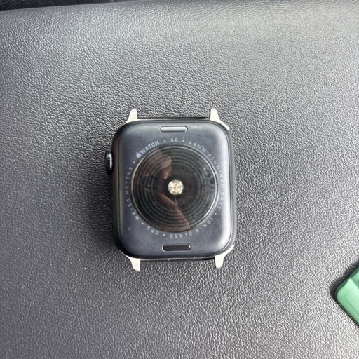 Apple Watch SE3
 Apple Watch SE3 One-Month Review | I