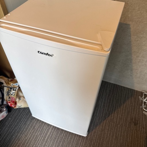 COMFEE 冷凍庫 62L 前開き 2025年11月Amazon購入