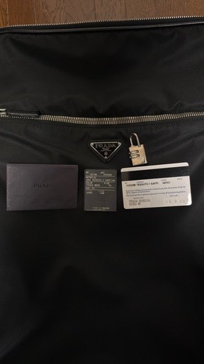 【正規証明あり
】PRADA（プラダ）のキャリーケース
