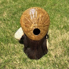 信楽伝統たぬき②  どちらか1匹の画像