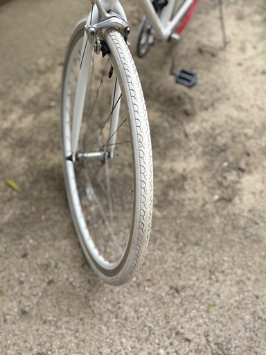 クロスバイク入門用(訳有り車)配達出来ます。お引き取りも歓迎！