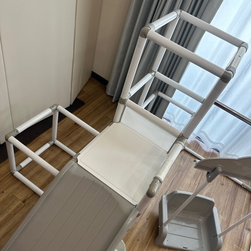 室内用ジャングルジム　滑り台 ブランコ