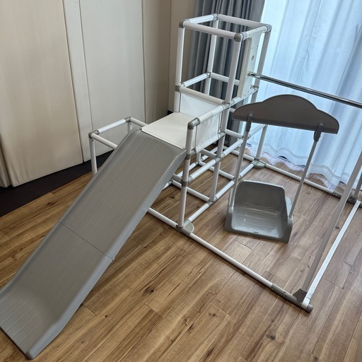 室内用ジャングルジム　滑り台 ブランコ