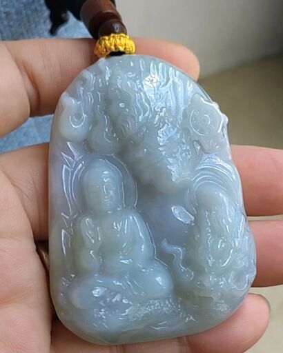 天然ミャンマーA級翡翠一念の間一念成仏一念成魔人物ペンダント