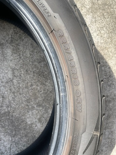 REGNO 225/45R18 GRV2 2023年 タイヤ