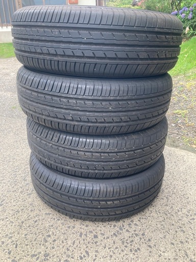 YOKOHAMA BluEarth-Es ES32 215/65R16