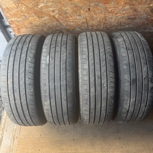 バリ山　BRIDGESTONE ブリヂストン　ブリジストン　ALENZA 001 225/65R17 夏タイヤ　2023年製　17イン