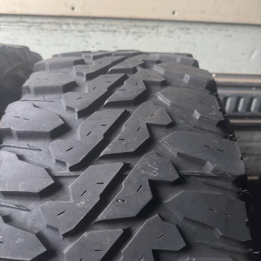 YOKOHAMA ヨコハマ　GEOLANDAR M/T G005 35×12.50R20 LT 夏タイヤ　　2022年製　20インチ