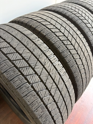 205/60/16冬VRX3
