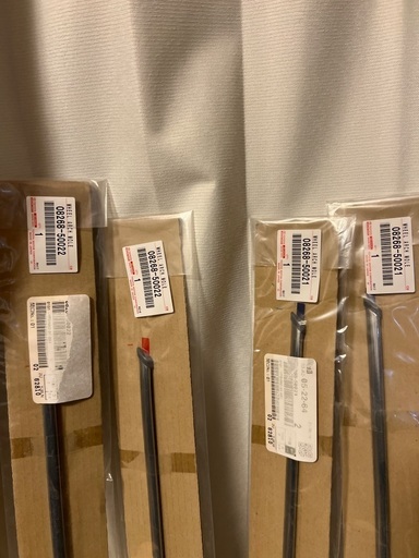 希少　30セルシオ　スポイラー　新品メッキモール