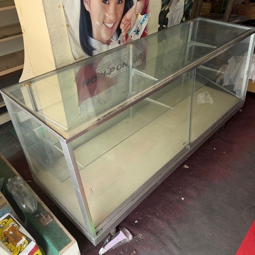 業務用ガラスショーケース 幅182cm｜引き戸タイプ・ディスプレイケース・店舗什器