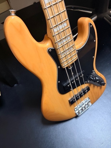 compact BASS （エレキベース）