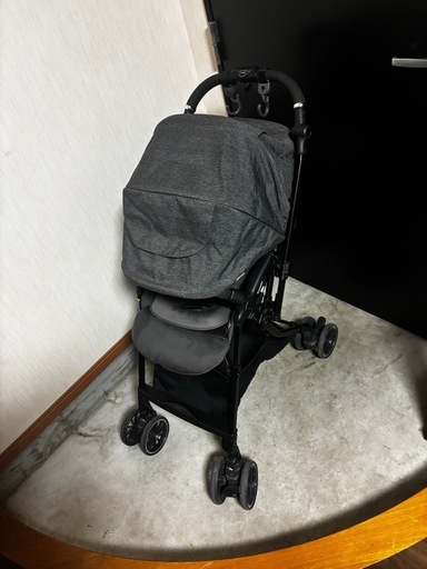 コンビ　ベビーカー